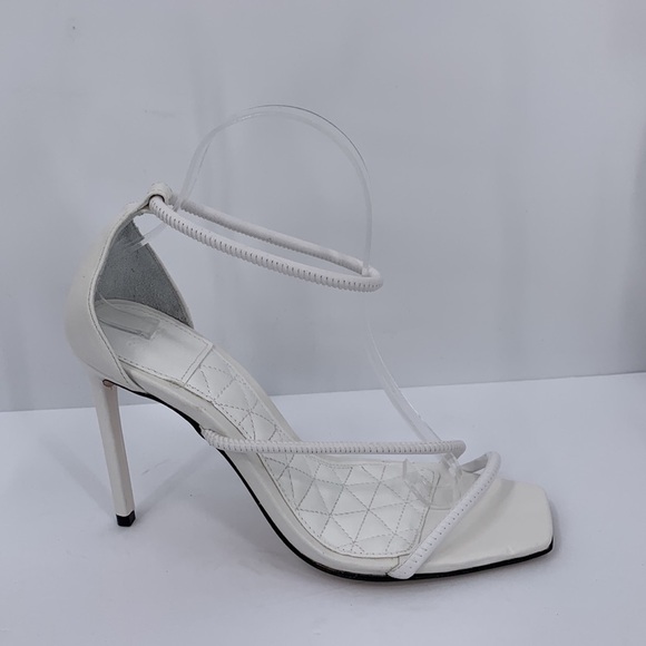 Schutz Gaiah ankle strappy sandal shoe stiletto heel white leather new 8.5 - Picture 1 of 8